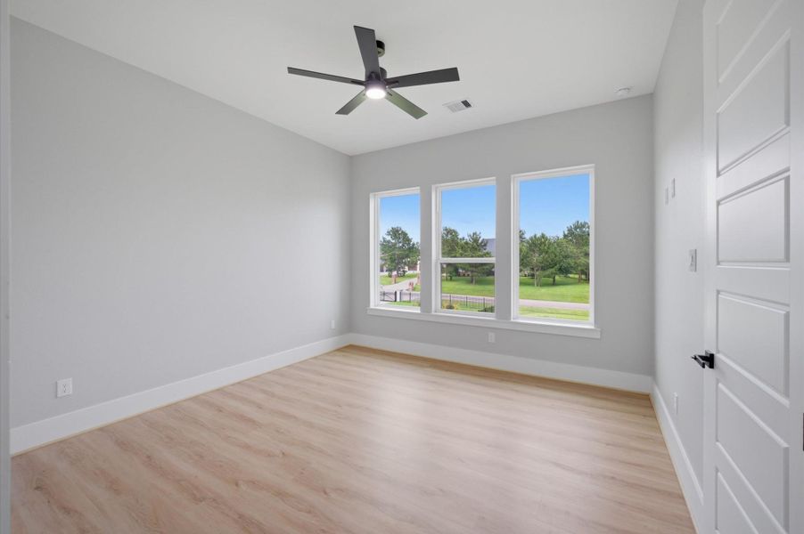 Spacious, unfurnished interior of a new home in , Montgomery (Image 18).