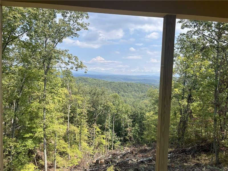 Image 5 of a home in .