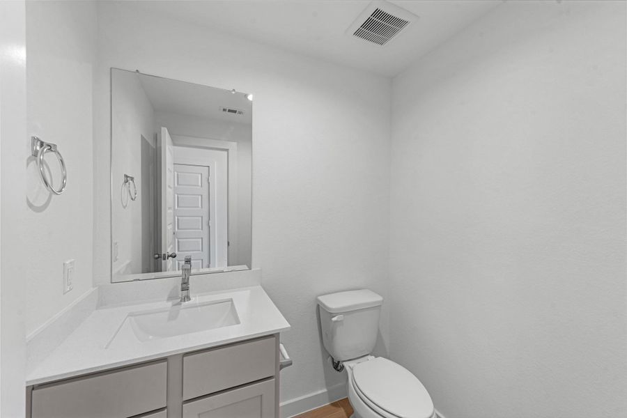 Furnished interior view inside a new home in Grand Mason Crossing, Katy (Image 9).