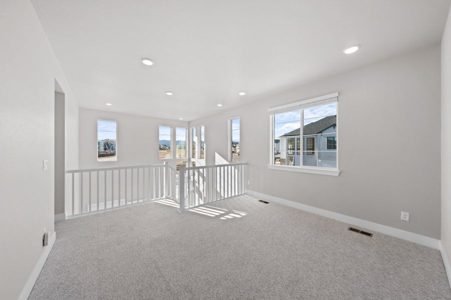 Representative unfurnished interior of a home built from the 5 by Trumark Homes in Trumark Homes at Sterling Ranch, Littleton (Image 32).