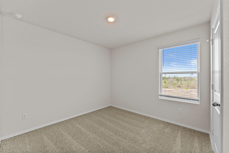 Spacious, unfurnished interior of a new home in Bollinger, Maxwell (Image 13).