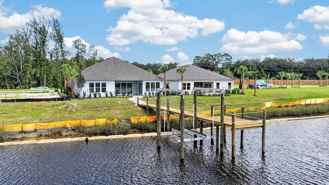 Community amenities associated with the Carol by D.R. Horton in Broward Key, Jacksonville (Image 4).