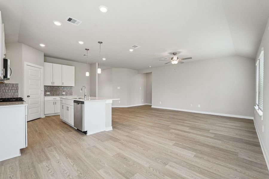 Image 12 of a home in Massey Oaks - Premier Series. Image 12 of a home in Massey Oaks - Premier Series.