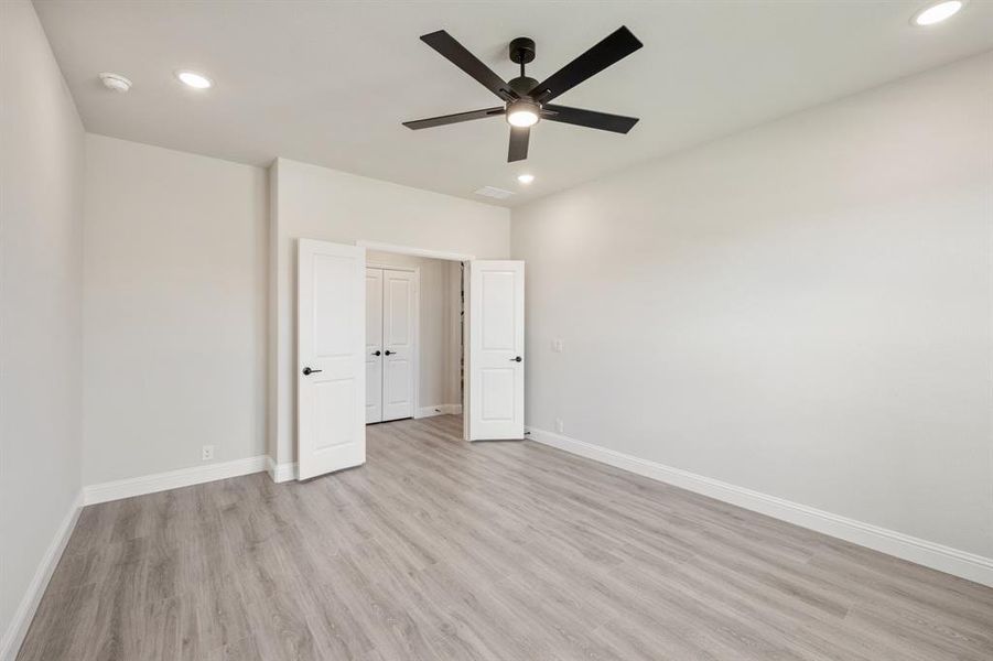 Spacious, unfurnished interior of a new home in Mockingbird Hills 60-65, Joshua (Image 28).
