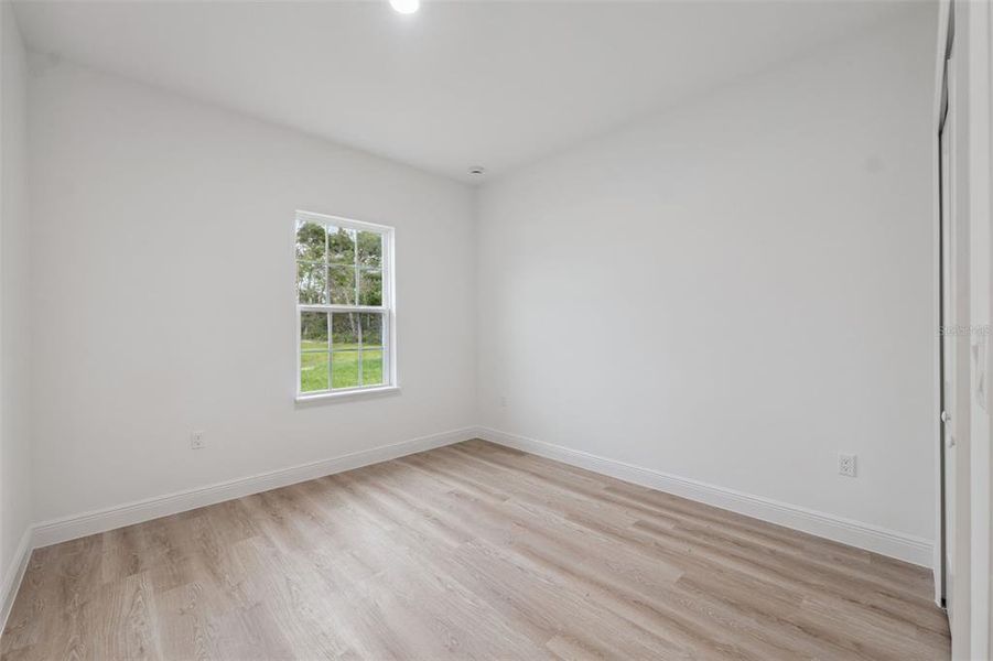 Spacious, unfurnished interior of a new home in , Ocala (Image 19).