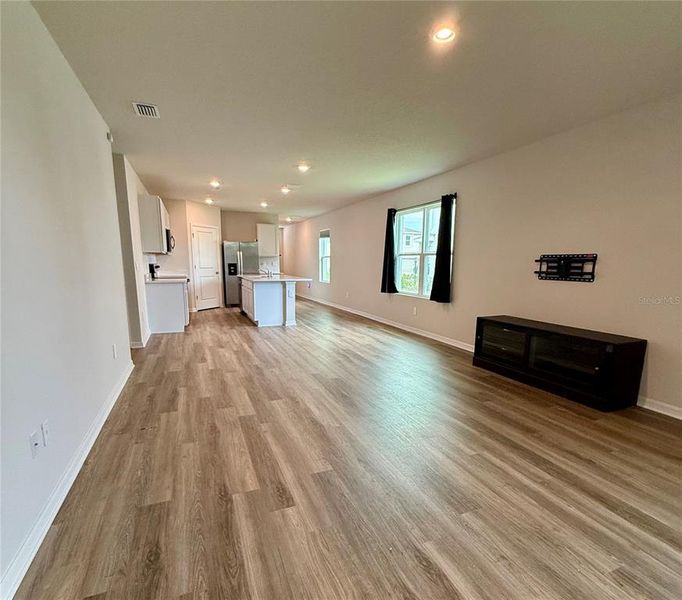 Spacious, unfurnished interior of a new home in Star Farms at Lakewood Ranch, Lakewood Ranch (Image 22).