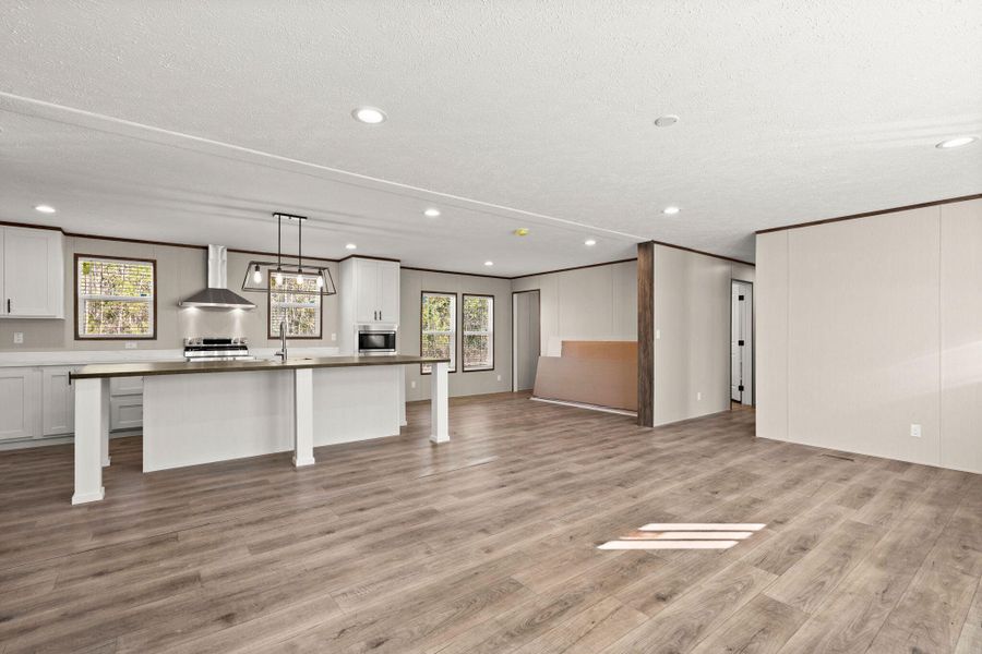 Image 33 of a home in .