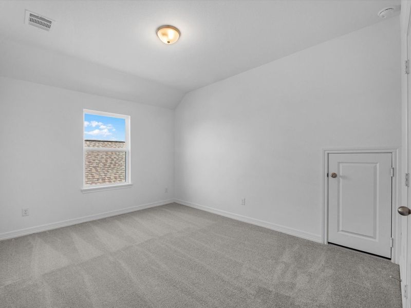 Spacious, unfurnished interior of a new home in Bergamo, Katy (Image 16). Spacious, unfurnished interior of a new home in Bergamo, Katy (Image 16).