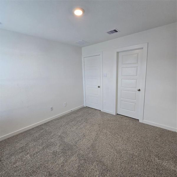 Spacious, unfurnished interior of a new home in City Gate, Houston (Image 12).