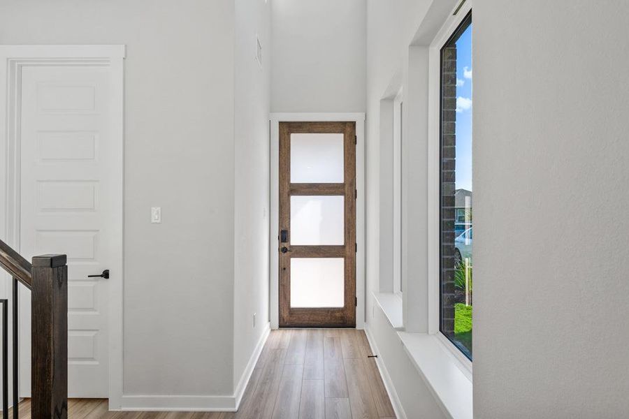 Spacious, unfurnished interior of a new home in Flora, Hutto (Image 31).