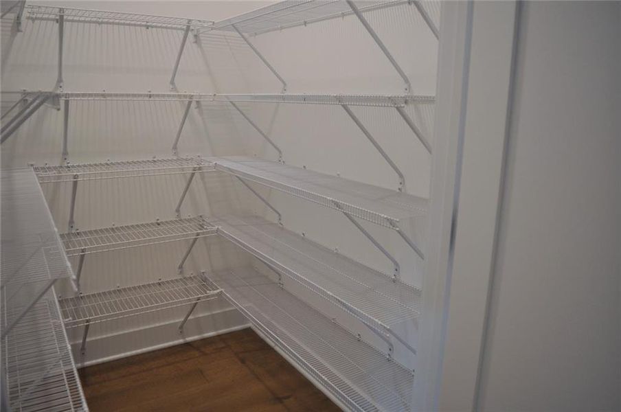 Spacious, unfurnished interior of a new home in , Marietta (Image 23).