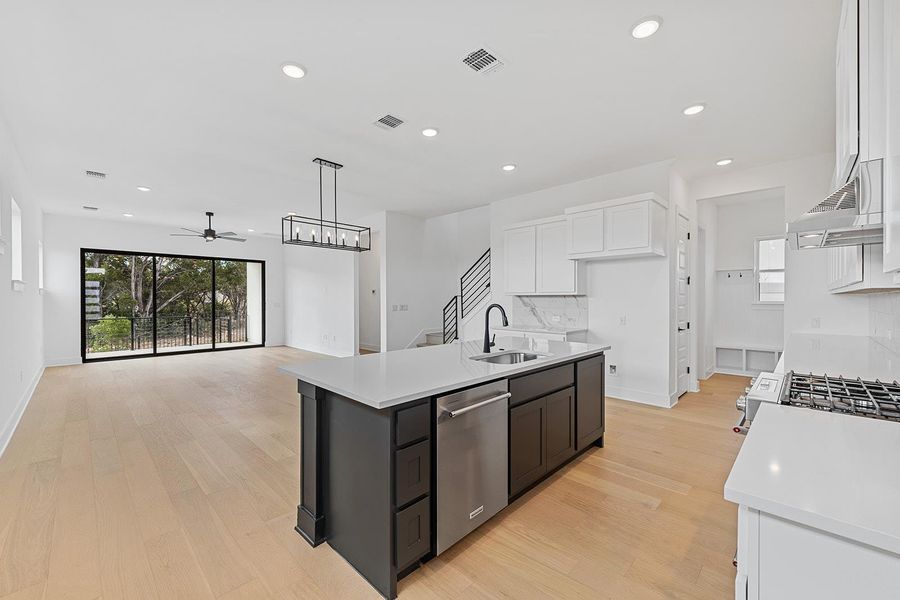 Furnished interior view inside a new home in Rough Hollow The District, Lakeway (Image 5). Furnished interior view inside a new home in Rough Hollow The District, Lakeway (Image 5).