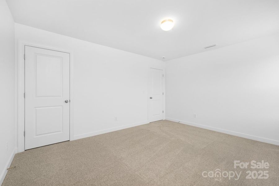 Spacious, unfurnished interior of a new home in , New London (Image 16).