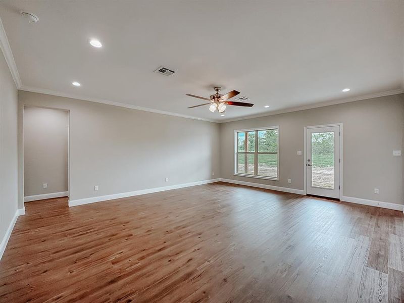 Spacious, unfurnished interior of a new home in , Corsicana (Image 16). Spacious, unfurnished interior of a new home in , Corsicana (Image 16).