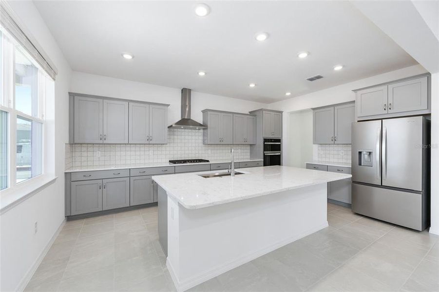 Furnished interior view inside a new home in Calesa Township, Ocala (Image 7).