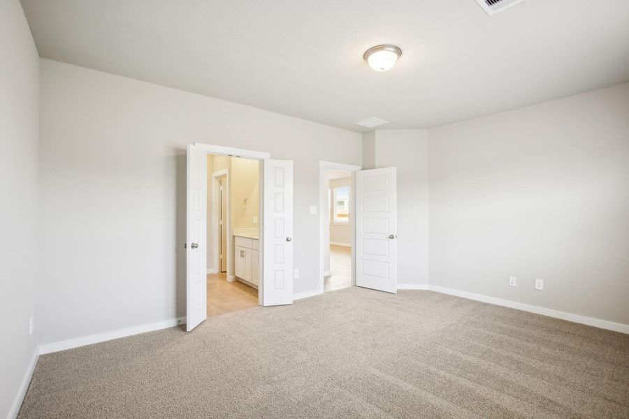 Photo is not of the actual home but is an inspirational photo of builder’s model home and may depict options, furnishings, and/or decorator features that are not included.