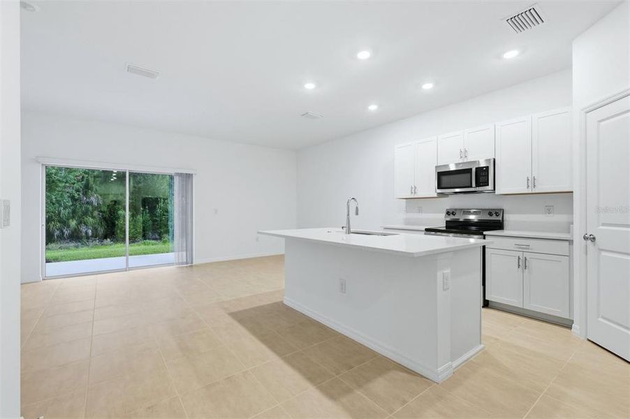 Furnished interior view inside a new home in , Sarasota (Image 5).