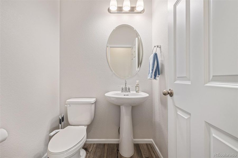 Furnished interior view inside a new home in , Broomfield (Image 6).