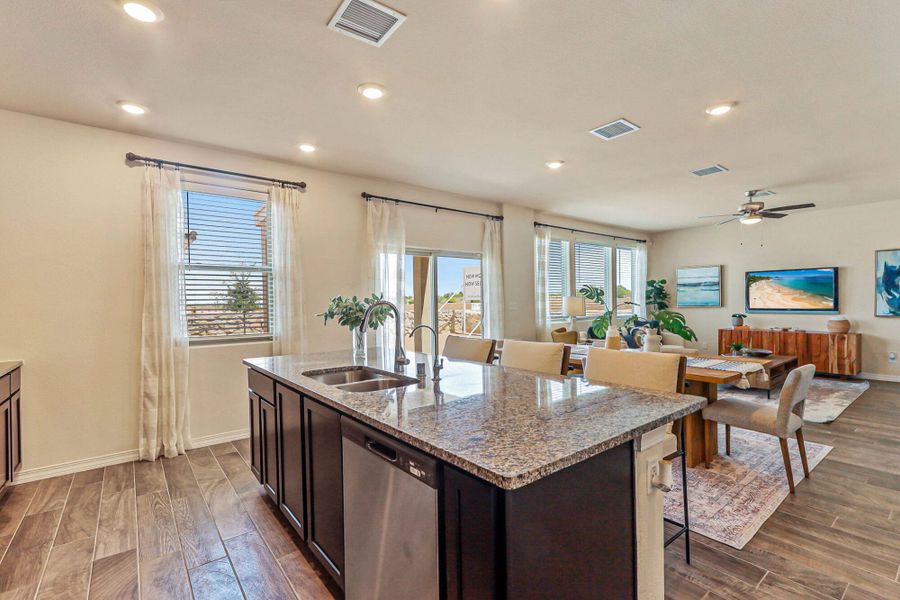 Representative furnished interior of a home built from the Blue Agave by View Homes in Paseos Del Este, Horizon City (Image 32).