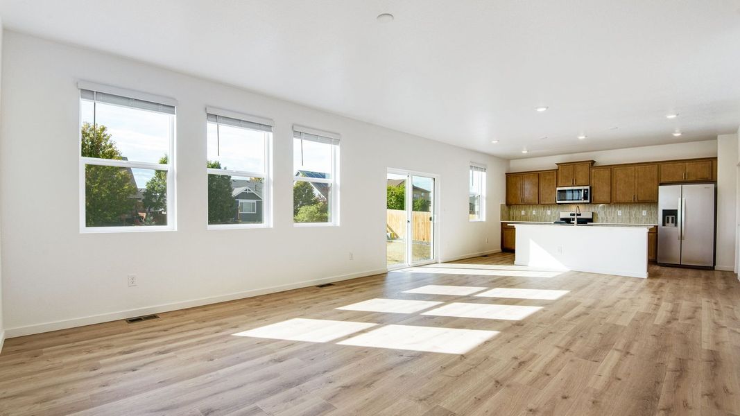 Spacious, unfurnished interior of a new home in Trails at Crowfoot, Parker (Image 17).