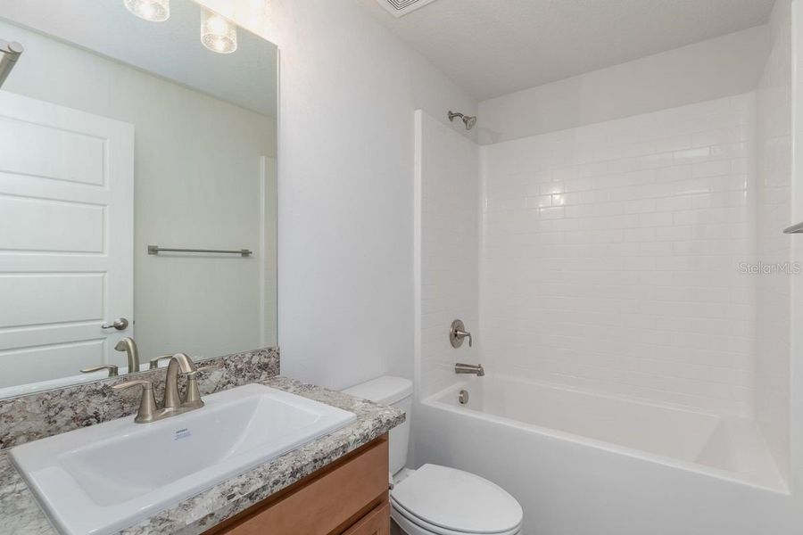Furnished interior view inside a new home in Palm Coast, Palm Coast (Image 9).