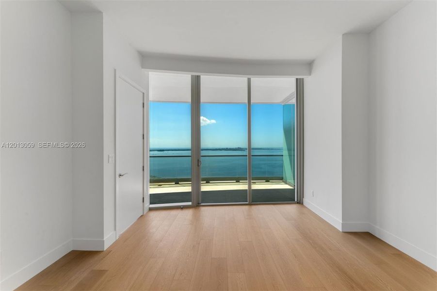 Spacious, unfurnished interior of a new home in , Miami (Image 19).