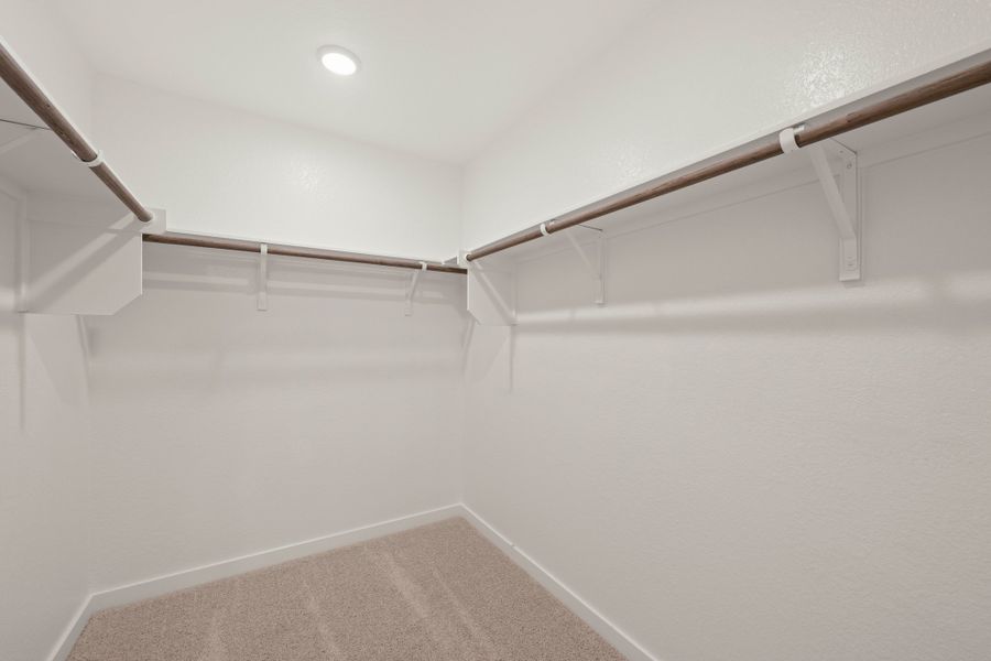 Spacious, unfurnished interior of a new home in South Pointe, Temple (Image 12).