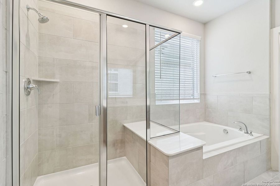 Furnished interior view inside a new home in Sagebrooke - Classic Series, San Antonio (Image 8). Furnished interior view inside a new home in Sagebrooke - Classic Series, San Antonio (Image 8).