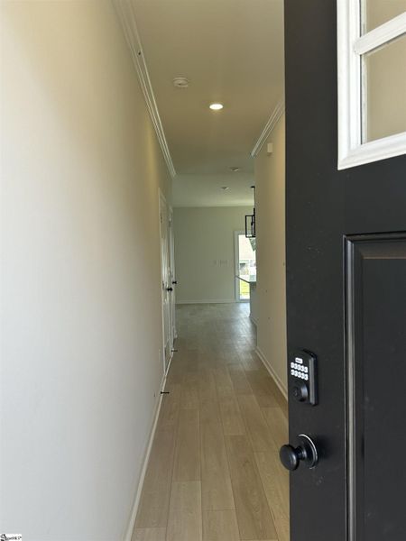 Spacious, unfurnished interior of a new home in Shiloh Trail, Wellford (Image 16).