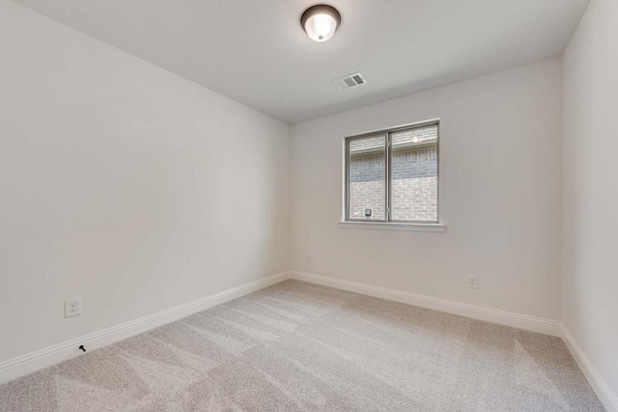 Representative unfurnished interior of a home built from the Granary by Pacesetter Homes in La Terra at Uptown Celina, Celina (Image 33).