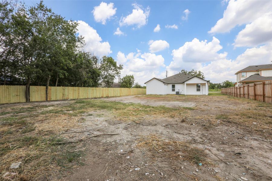 Front exterior of a new home in , Bastrop, TX, highlighting curb appeal (Image 2). Front exterior of a new home in , Bastrop, TX, highlighting curb appeal (Image 2).