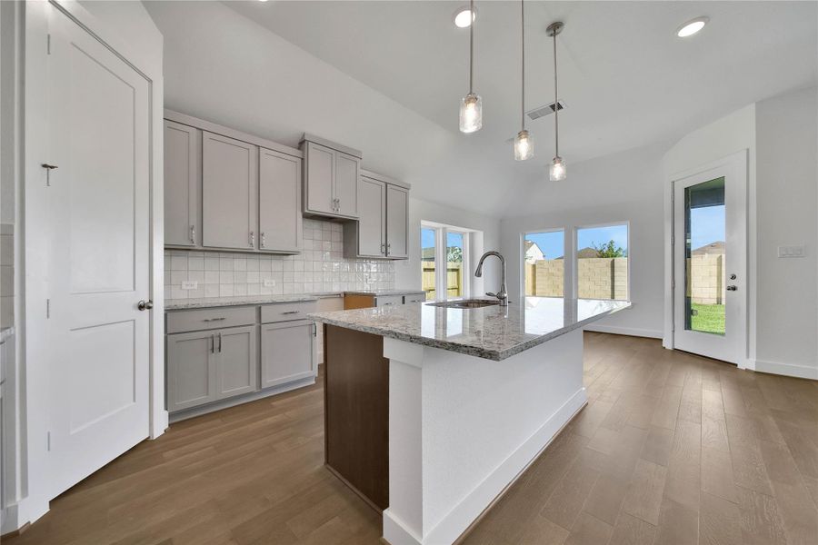 Furnished interior view inside a new home in , Rosharon (Image 8).
