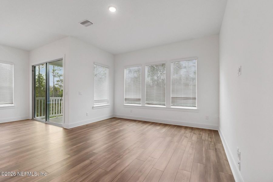 Spacious, unfurnished interior of a new home in Kettering at eTown - Paired Villas, Jacksonville (Image 13). Spacious, unfurnished interior of a new home in Kettering at eTown - Paired Villas, Jacksonville (Image 13).