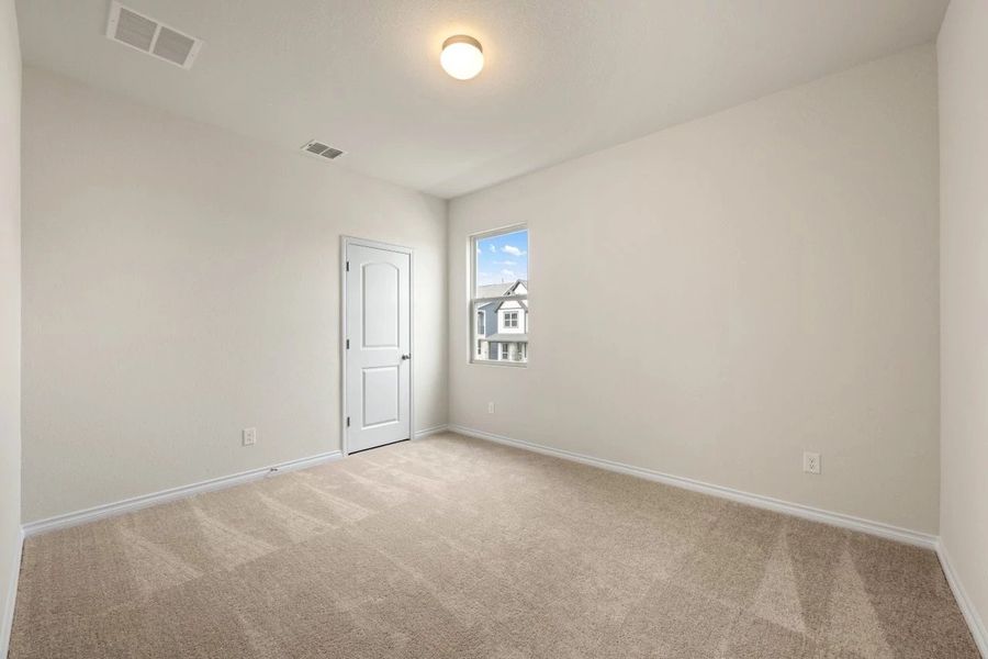 Spacious, unfurnished interior of a new home in The Cottages at Lariat, Liberty Hill (Image 49).