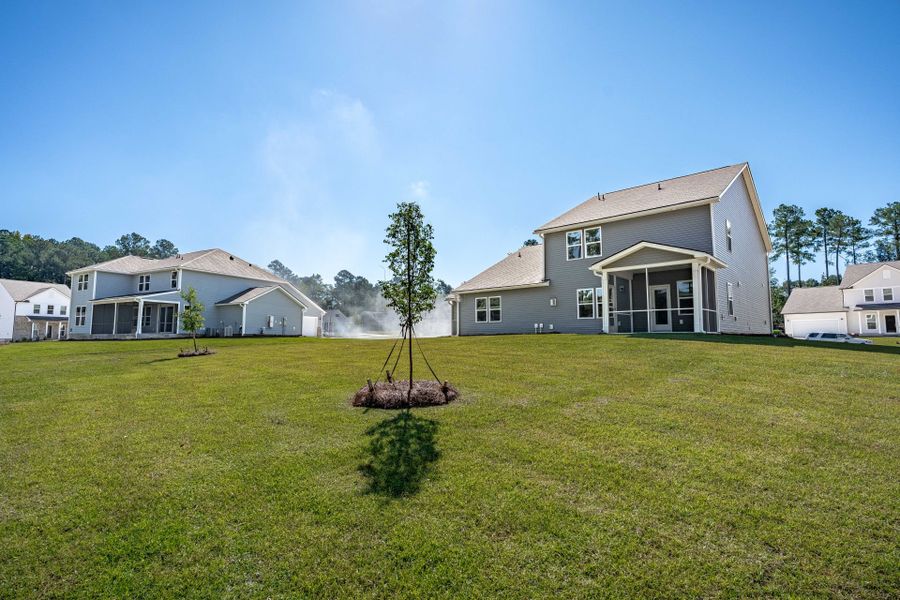Exterior details and patio area of a home in Oakleaf Chase, Blythewood (Image 23).