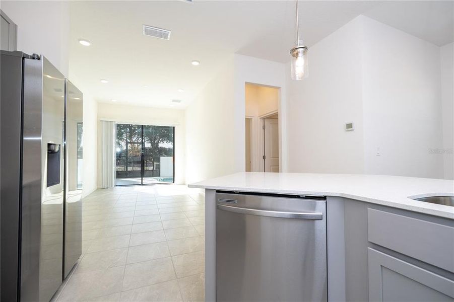Furnished interior view inside a new home in , Orlando (Image 17).