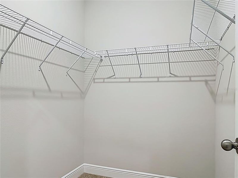 Spacious, unfurnished interior of a new home in , North Port (Image 31).