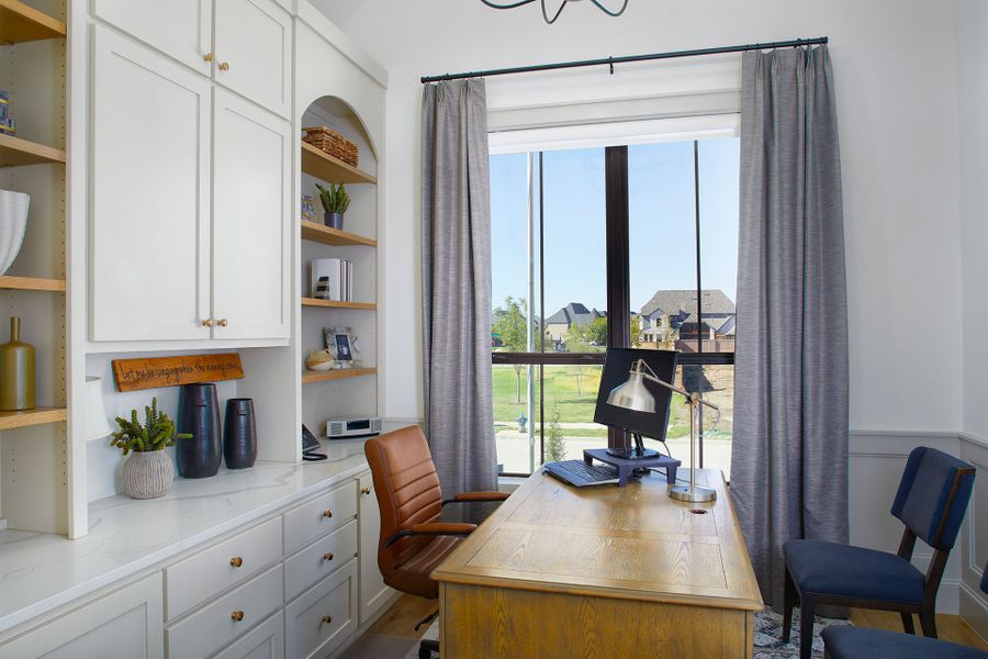 Furnished interior view inside a new home in Light Farms Graham/Reagan, Celina (Image 19).