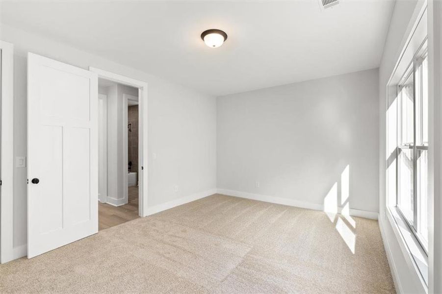 Spacious, unfurnished interior of a new home in , Rome (Image 39).