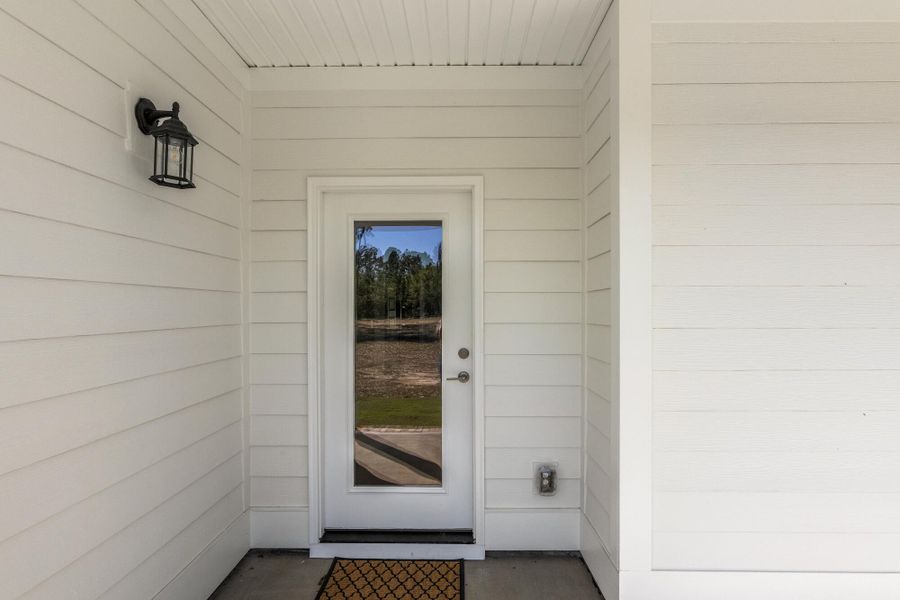 Exterior details and patio area of a home in Hancock Farms, Aiken (Image 22).