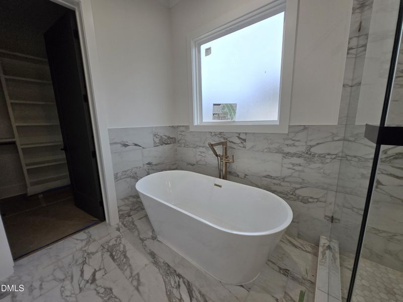 1000007426 1000007426