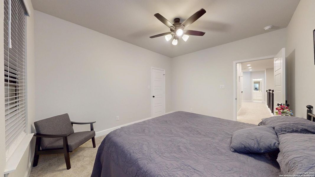 Furnished interior view inside a new home in Weston Oaks 55', San Antonio (Image 10).