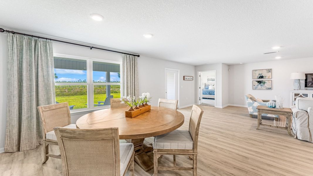 Furnished interior view inside a new home in Morningside, Panama City (Image 26).