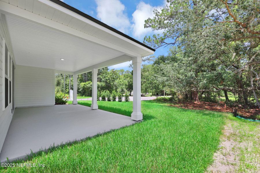 Exterior details and patio area of a home in Creighton Pointe, Fleming Island (Image 30).