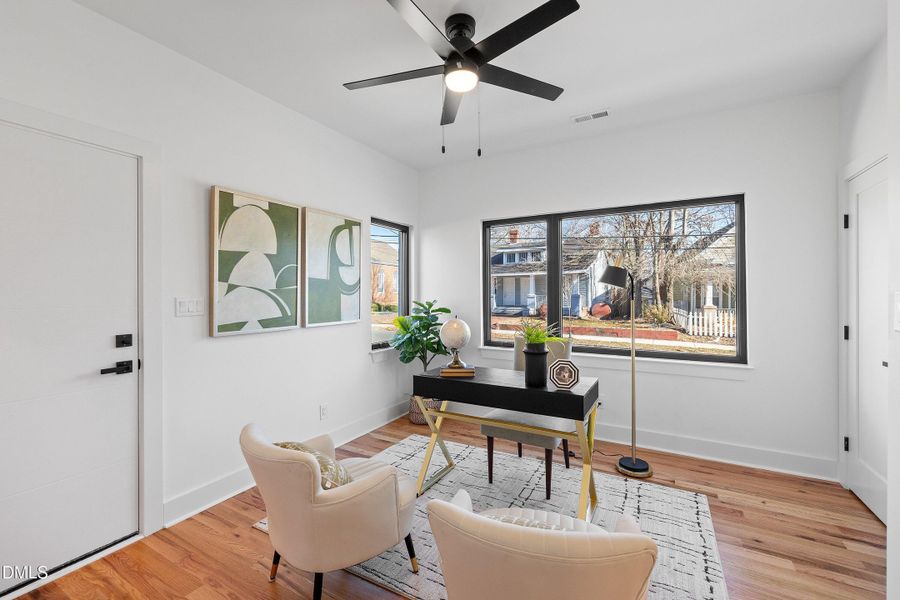 09-813 N Roxboro_6659 09-813 N Roxboro_6659