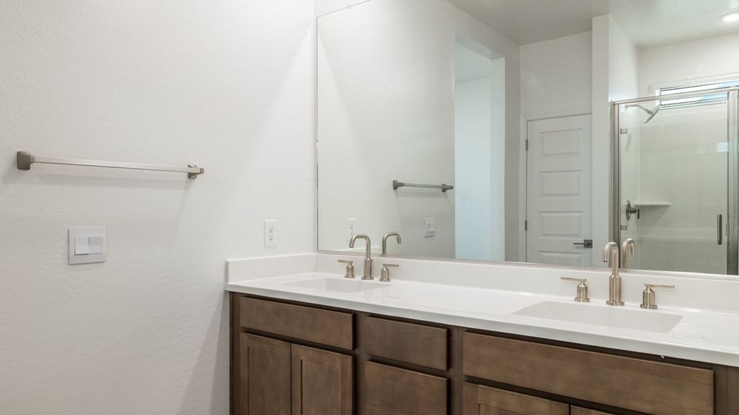 Close-up of interior finishes inside a home in Aloravita, Peoria (Image 10).