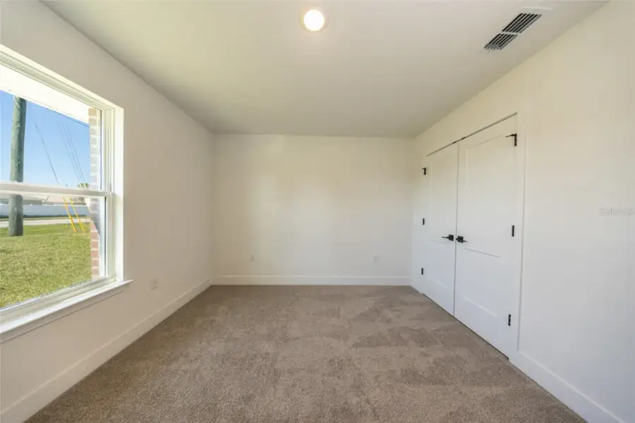 Spacious, unfurnished interior of a new home in Palm Coast, Palm Coast (Image 14).