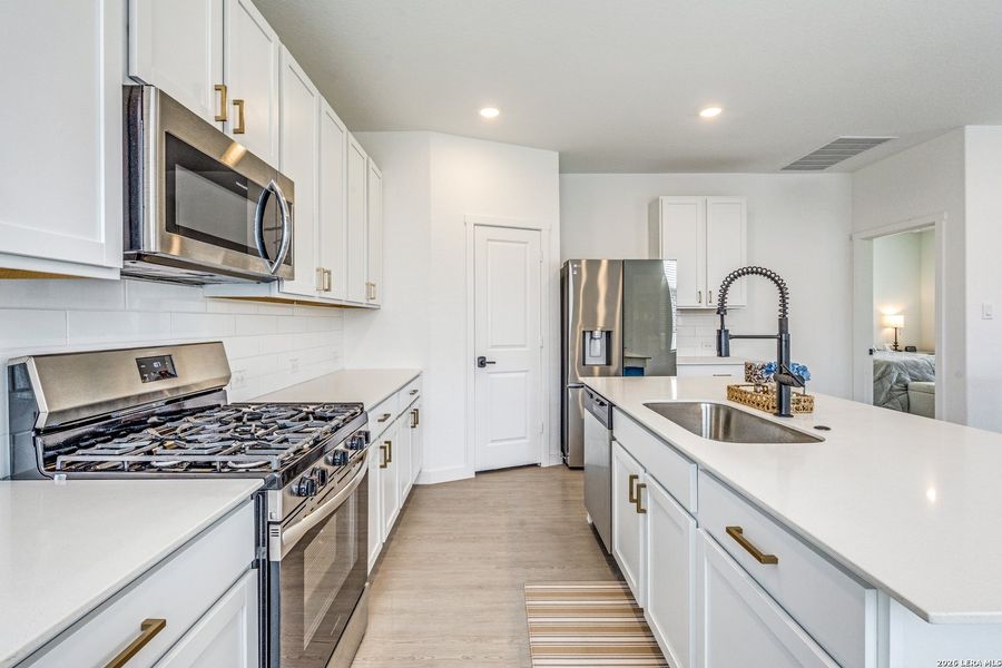 Furnished interior view inside a new home in Hidden Trails, Bulverde (Image 12).