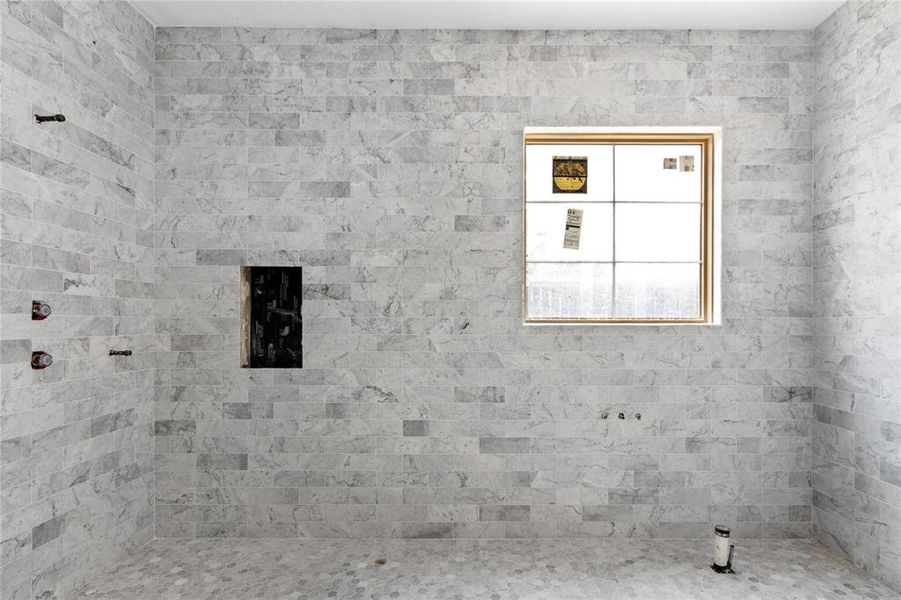 Image 33 of a home in .