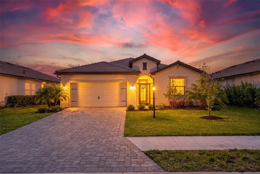 Front exterior of a new home in , Bradenton, FL, highlighting curb appeal (Image 28). Front exterior of a new home in , Bradenton, FL, highlighting curb appeal (Image 28).